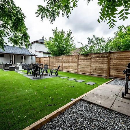 Luxury Stylish Home, Walk To Falls, Fire Pit&More Niagara Falls Ngoại thất bức ảnh