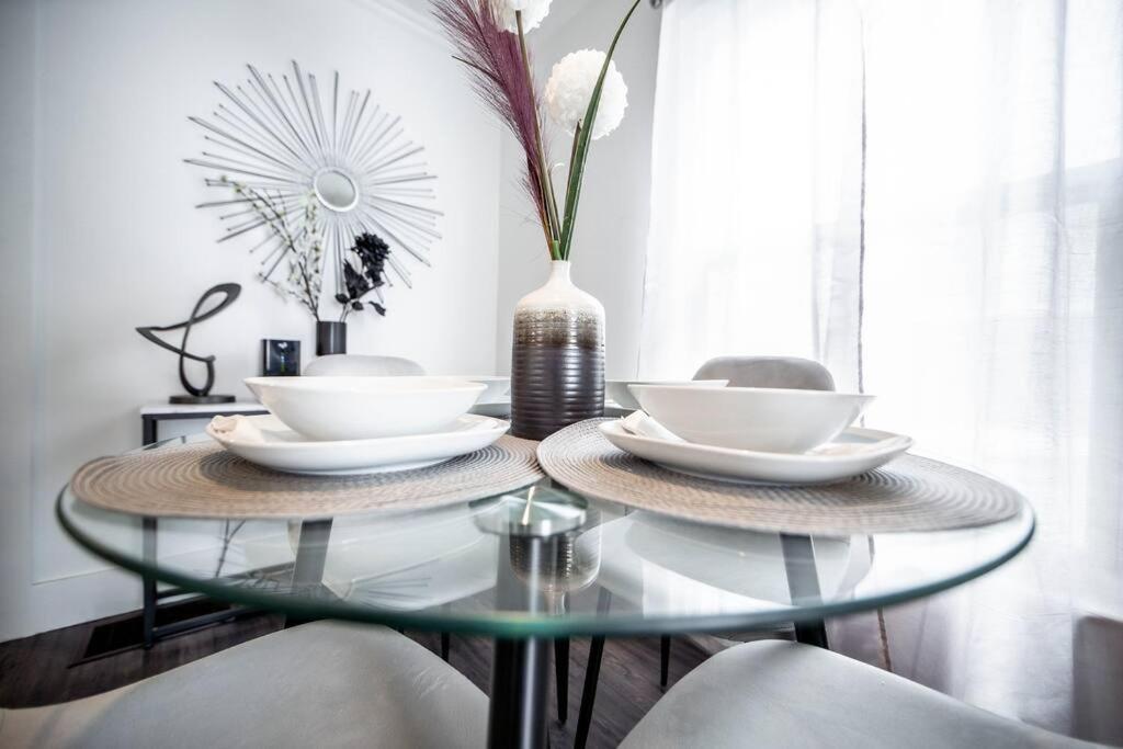 Luxury Stylish Home, Walk To Falls, Fire Pit&More Niagara Falls Ngoại thất bức ảnh